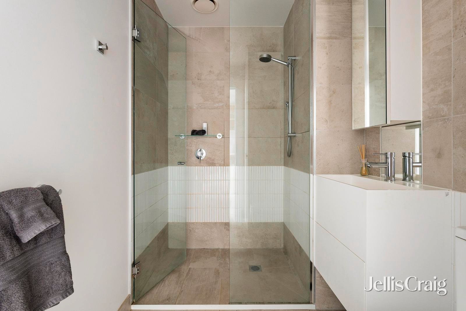 201/31 Napoleon Street, Collingwood image 8