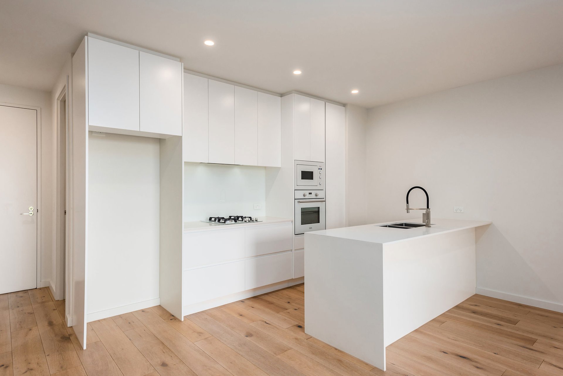 Property Gallery - Main Image