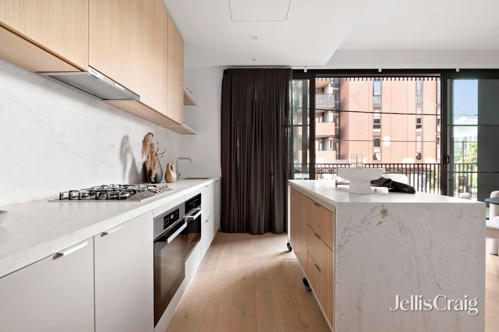 201/363 Macaulay Road, Kensington image 2