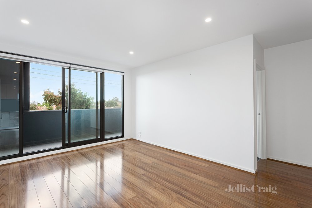 201/388 Murray Road, Preston image 3