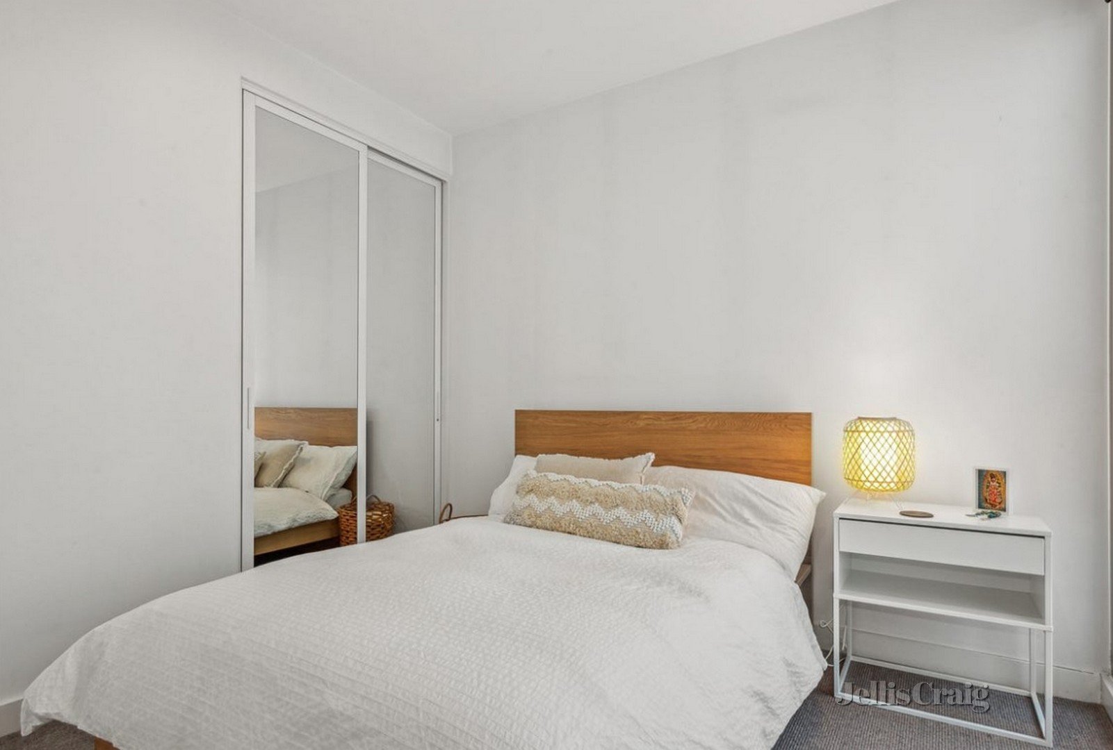 201/427 Hampton Street, Hampton image 2