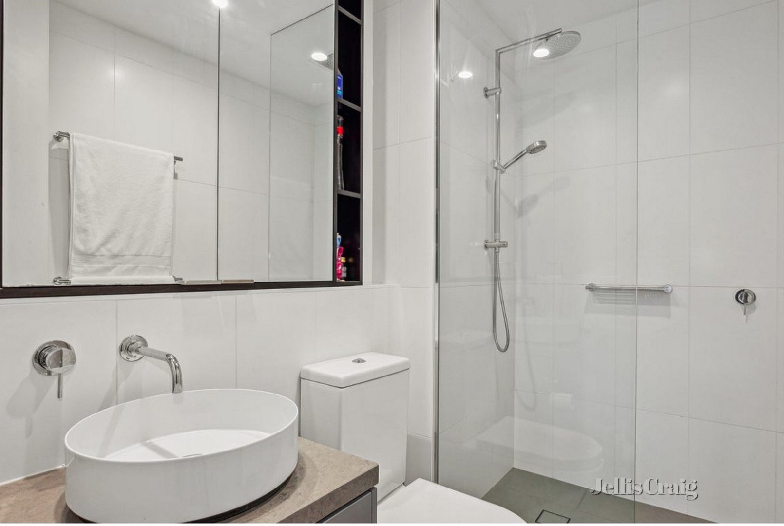 201/427 Hampton Street, Hampton image 7