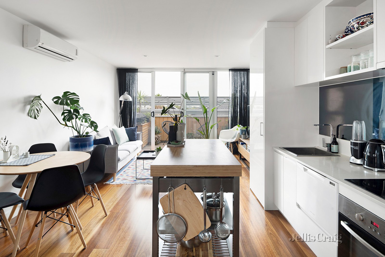 201/44 Eastment Street, Northcote image 1