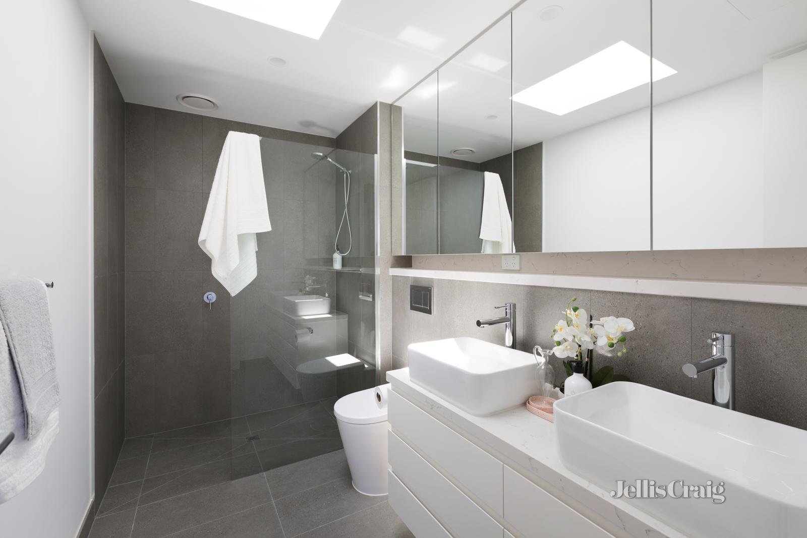 201/468-470 Whitehorse Road, Surrey Hills image 10