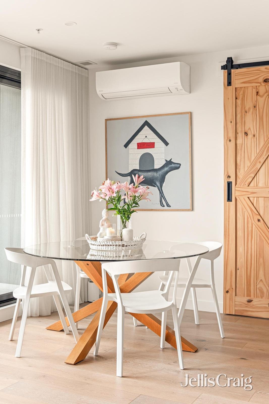 201/4A Horscroft Place, Moorabbin image 5