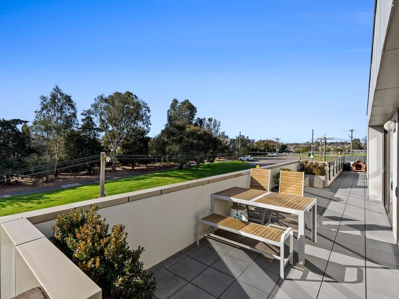 Property Gallery Thumbnail 3