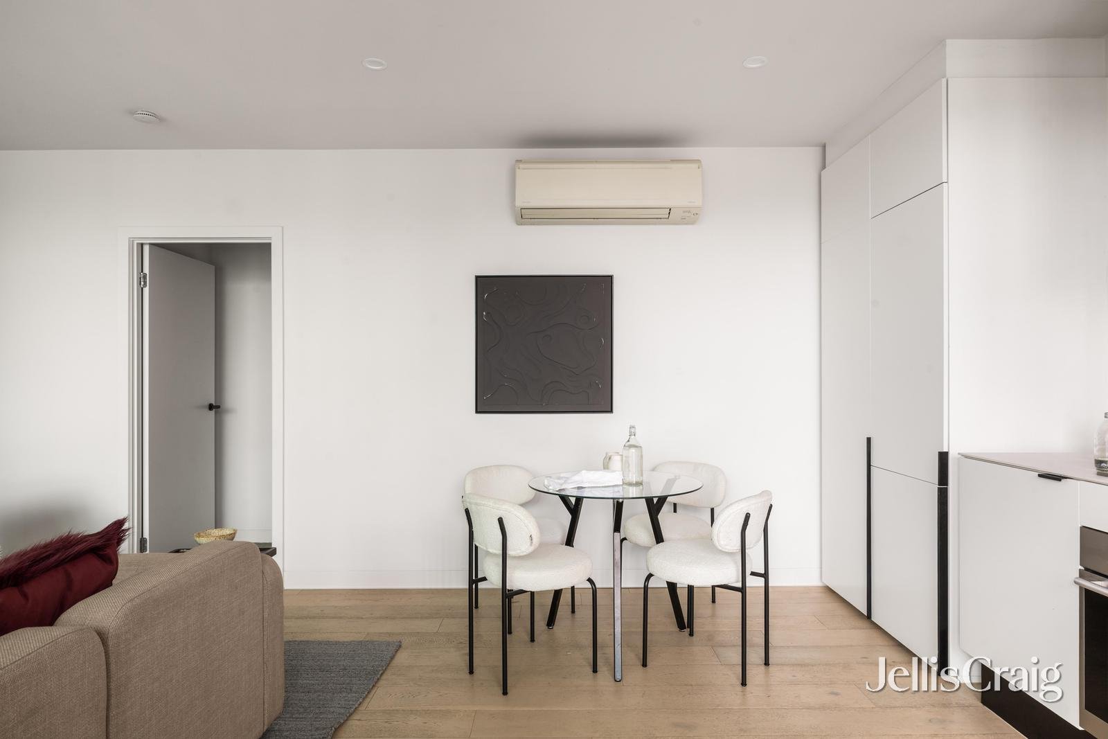 201/6 Kent Street, Richmond image 2