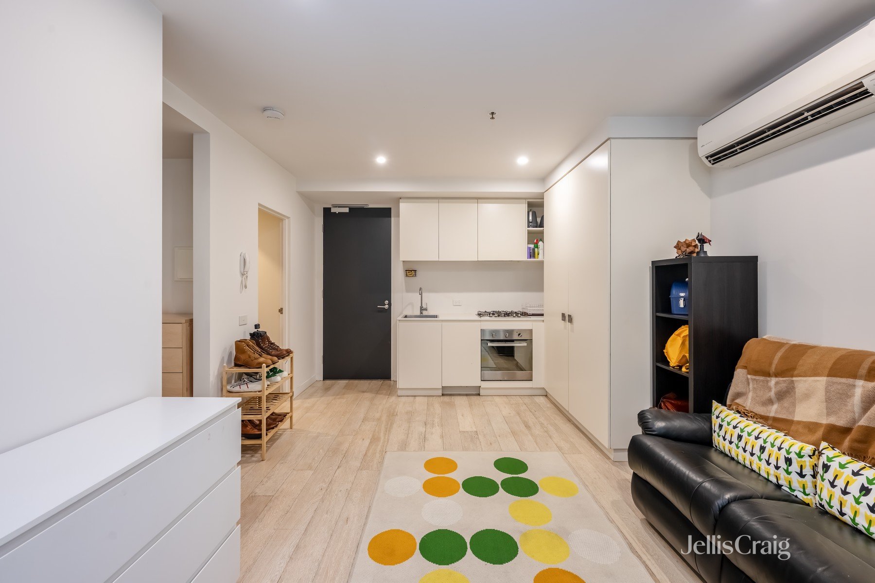 201/70 Stanley Street, Collingwood image 2