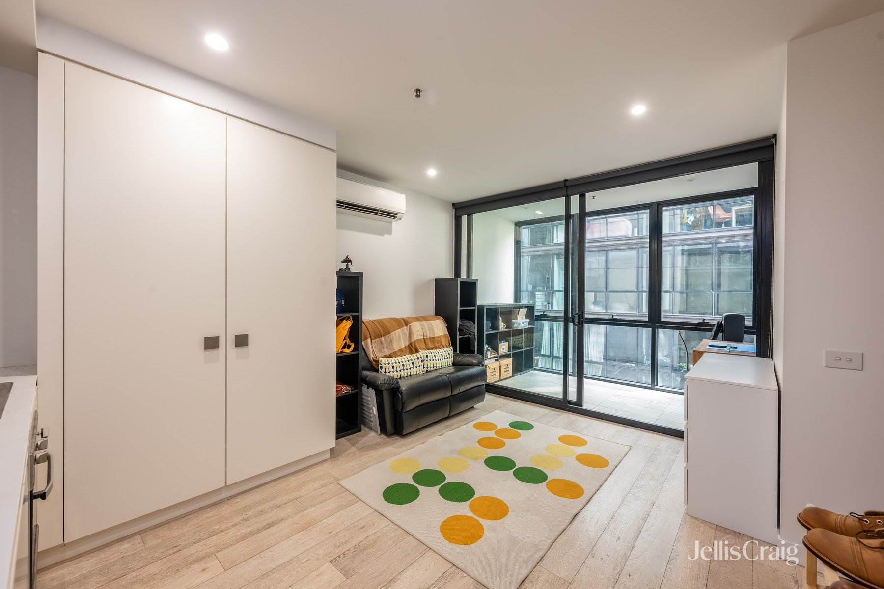 201/70 Stanley Street, Collingwood image 3