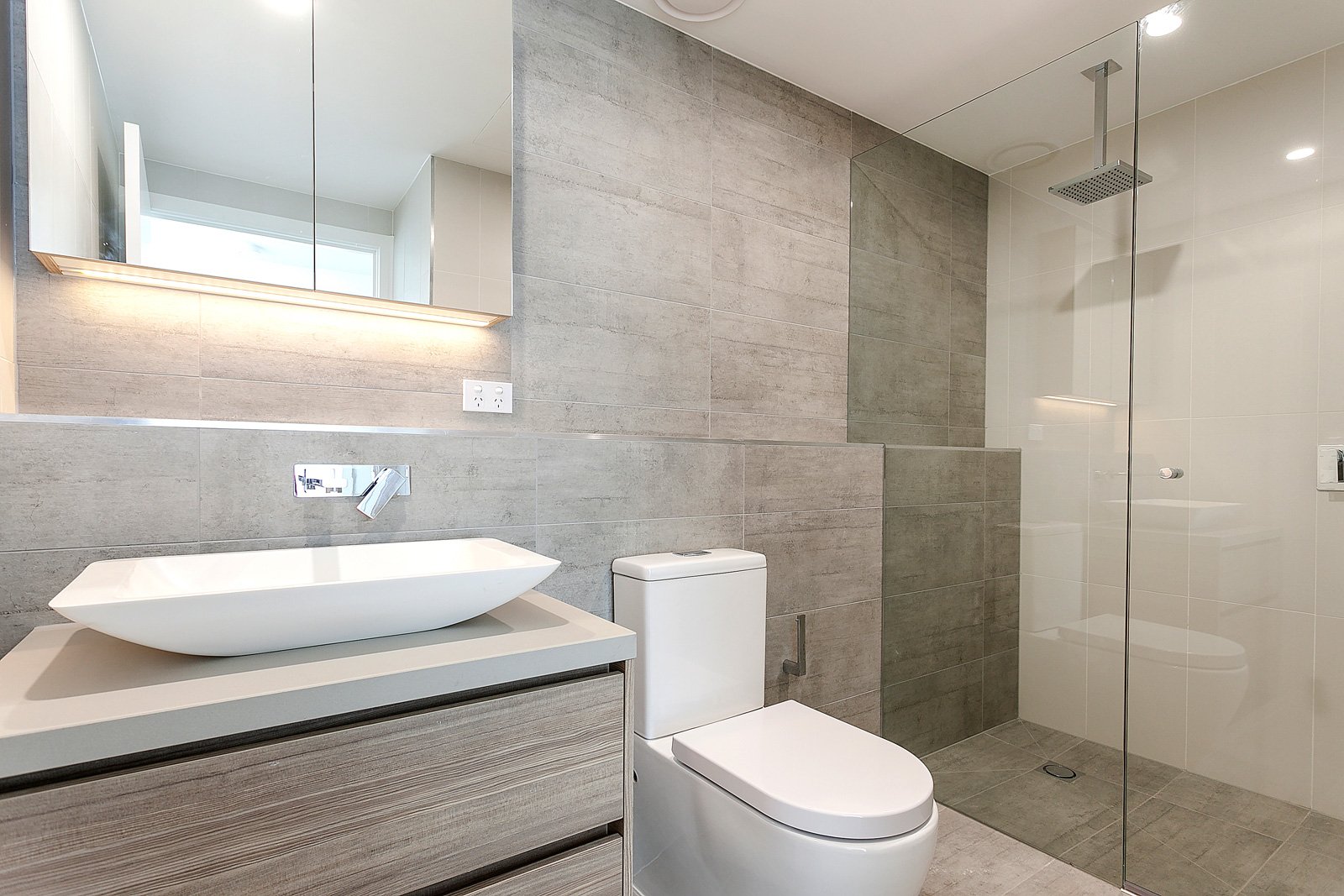 Property Gallery Thumbnail 6