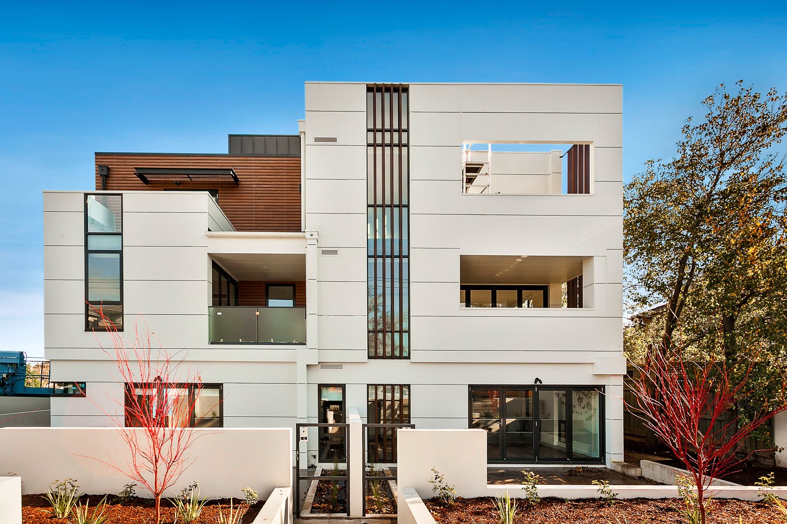 Property Gallery - Main Image