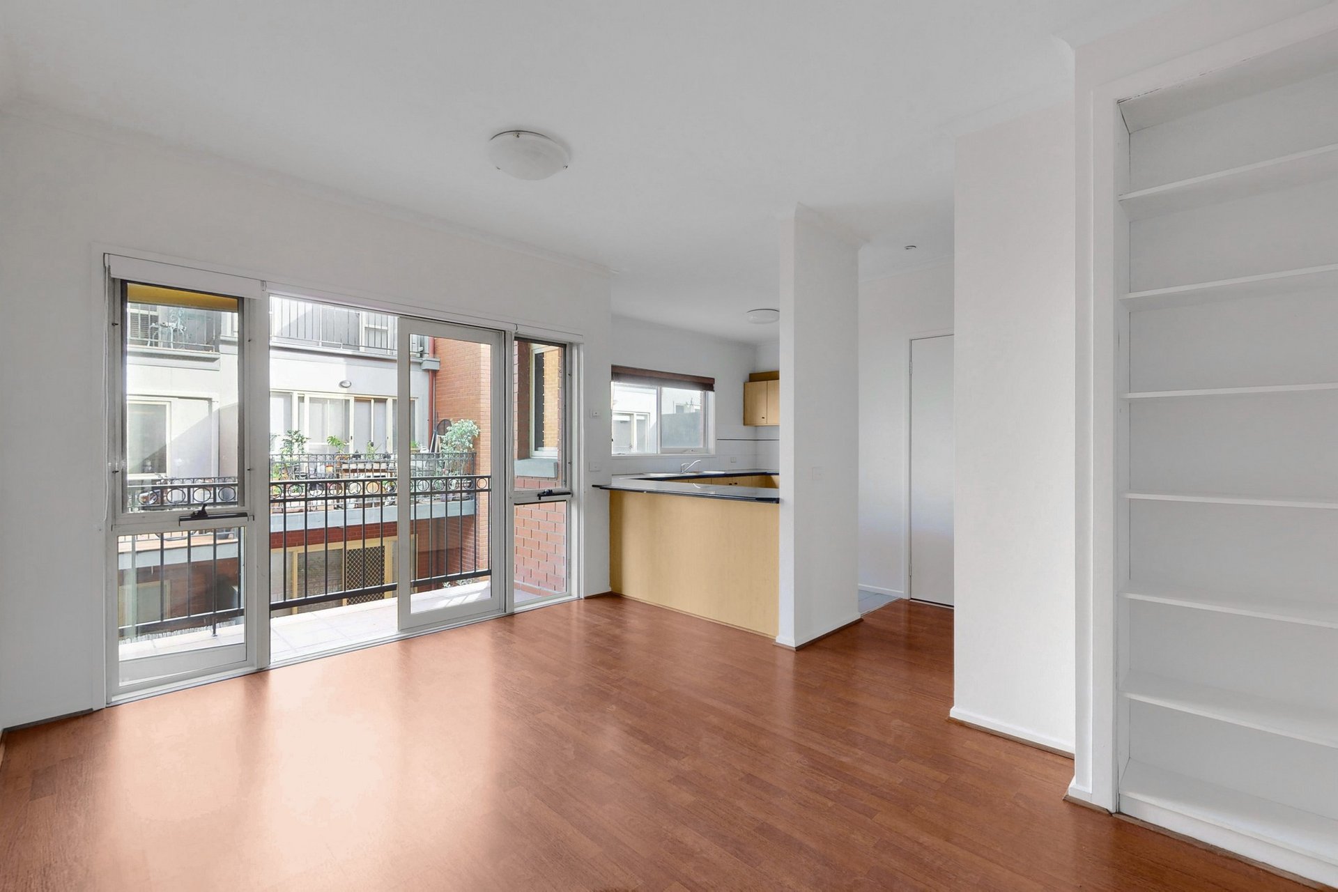 20/18 Mawbey Street, Kensington image 1