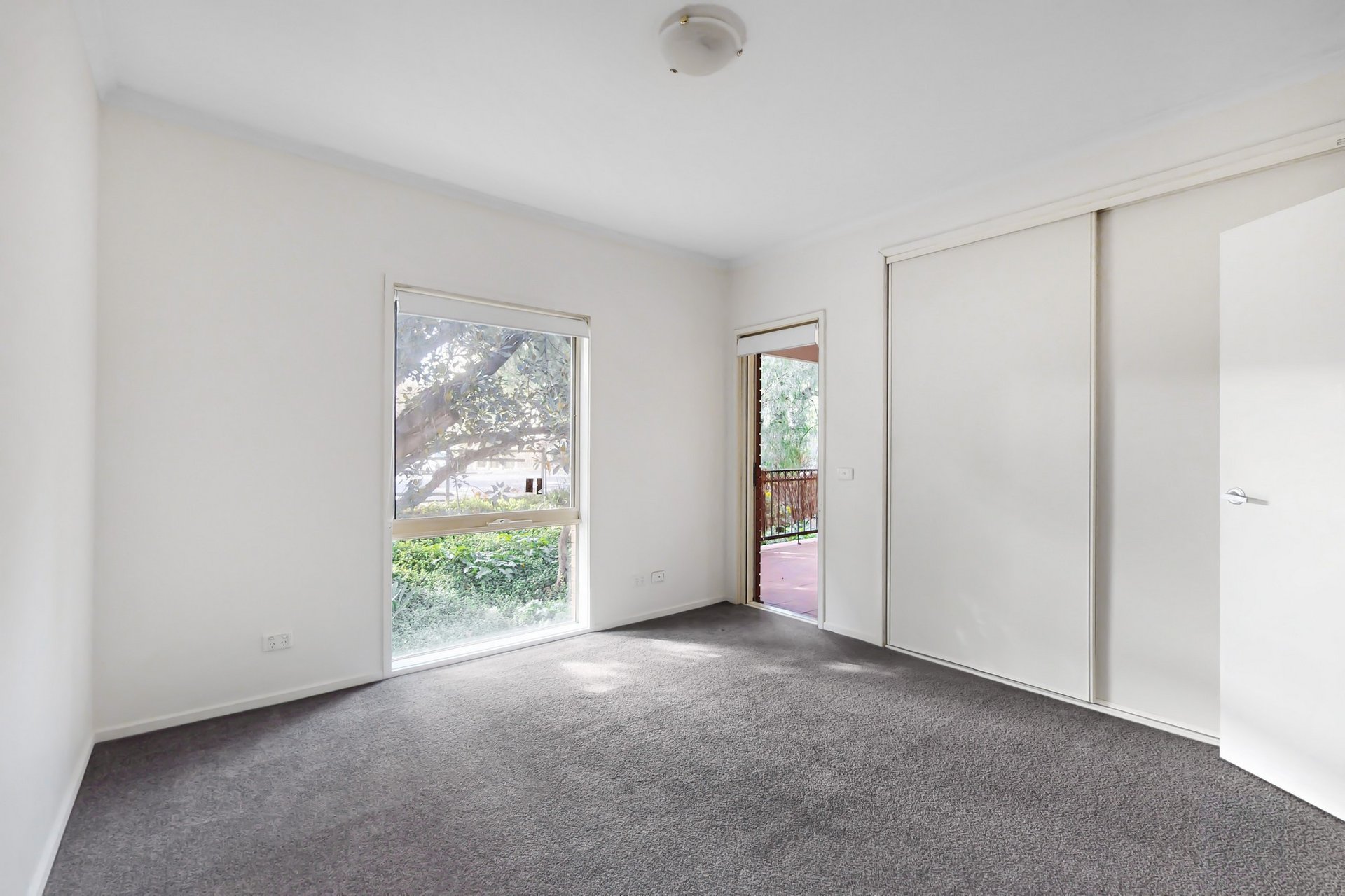 20/18 Mawbey Street, Kensington image 7