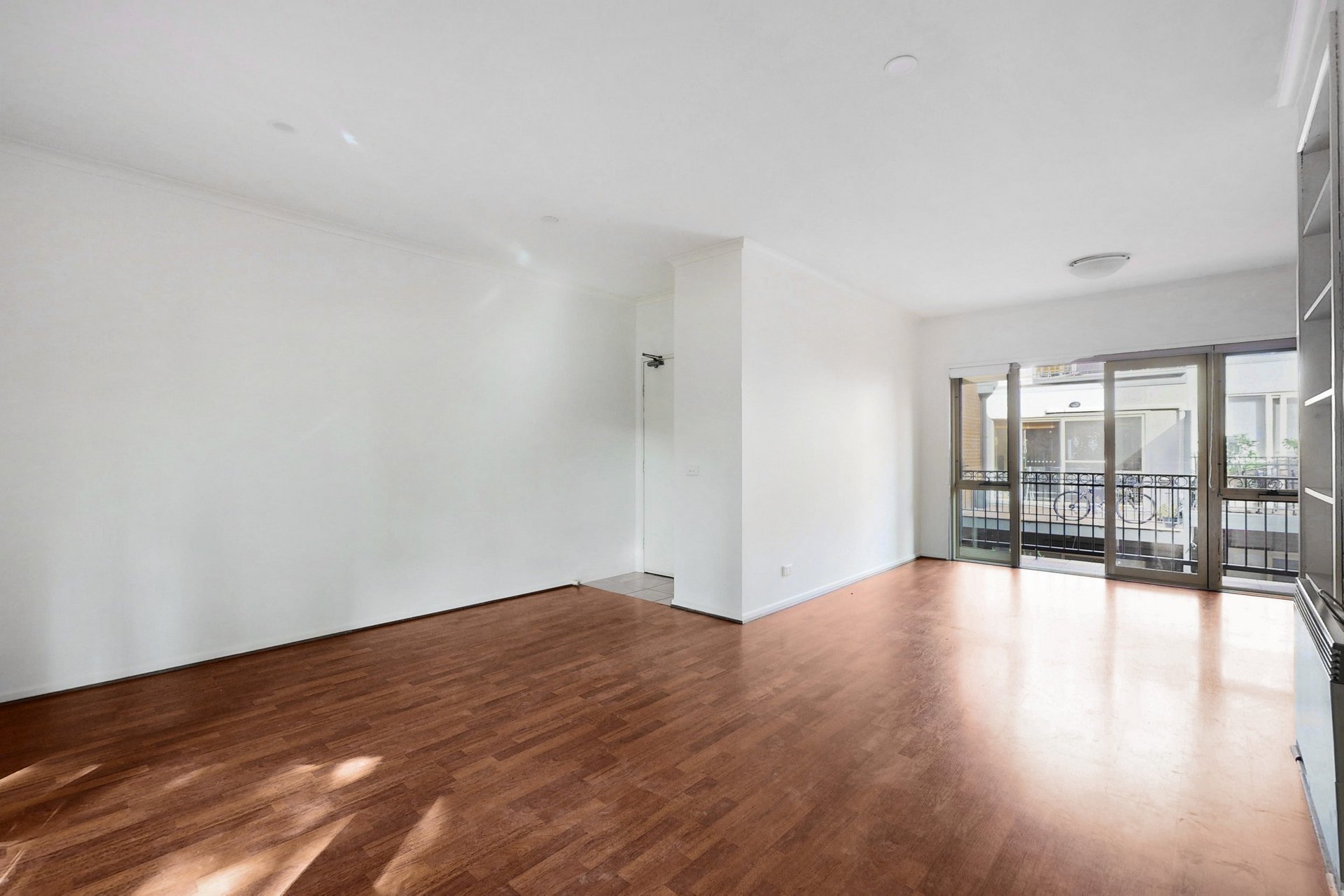 20/18 Mawbey Street, Kensington image 4