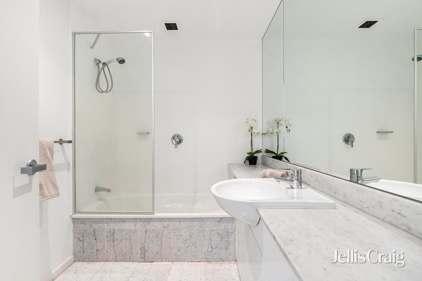 20/185 Barkly Street, St&nbsp;Kilda image 7