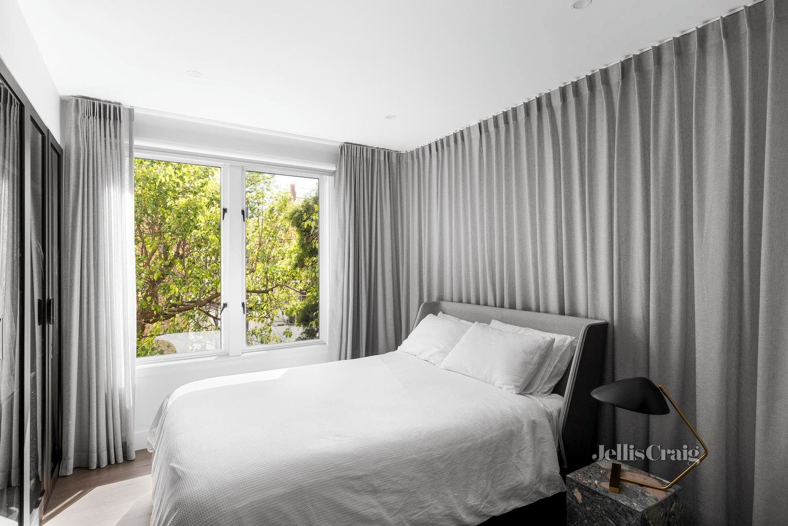 20/190 Albert Street, East Melbourne image 8