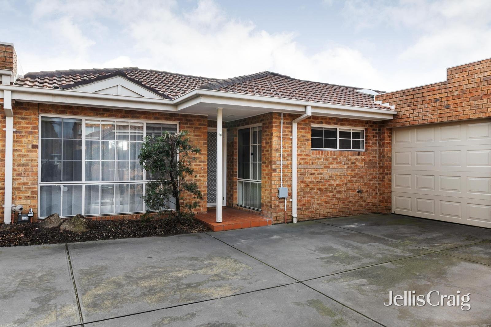 20/1d Tovan Akas Avenue, Bentleigh image 1
