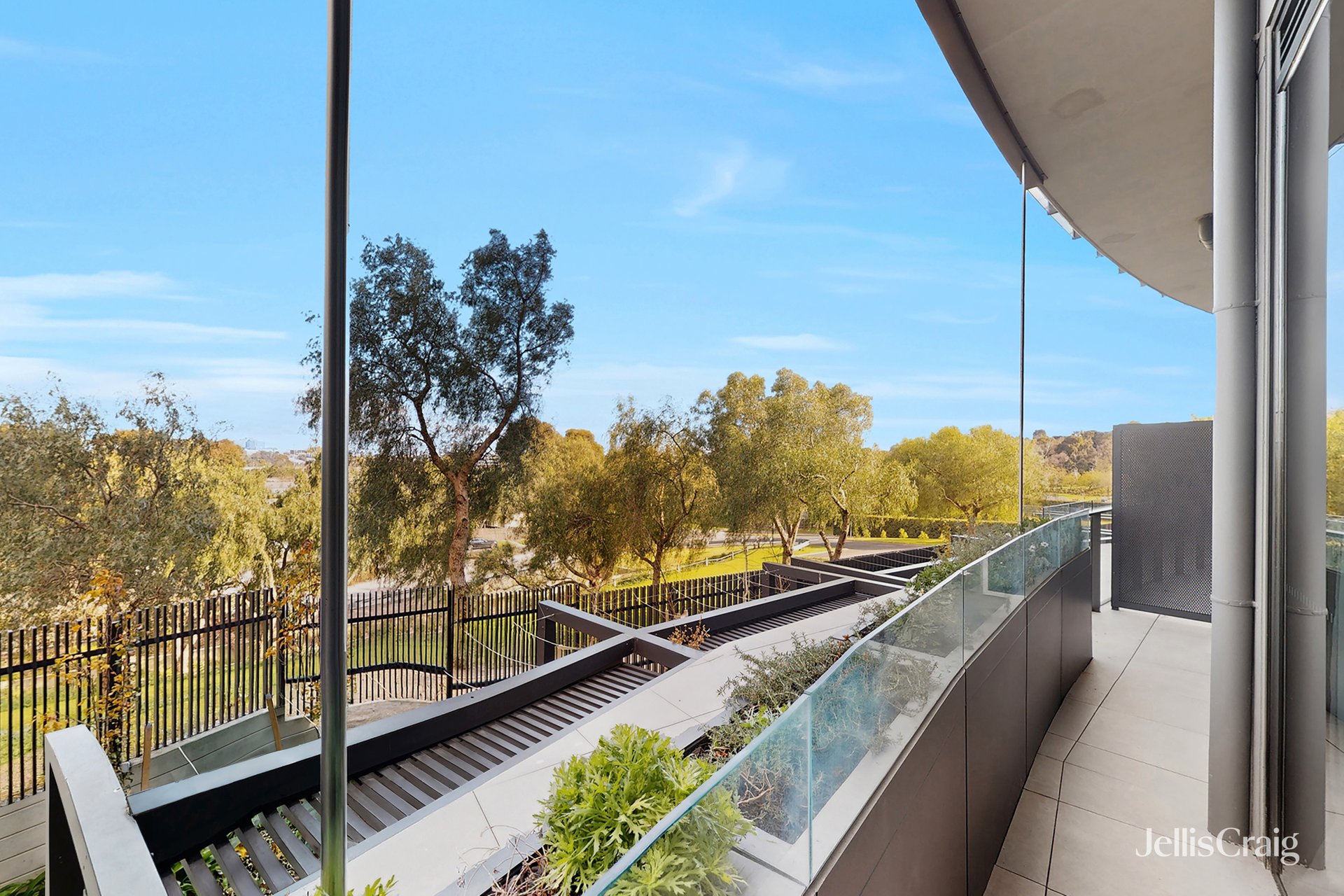 201L/532 Epsom Road, Flemington image 12