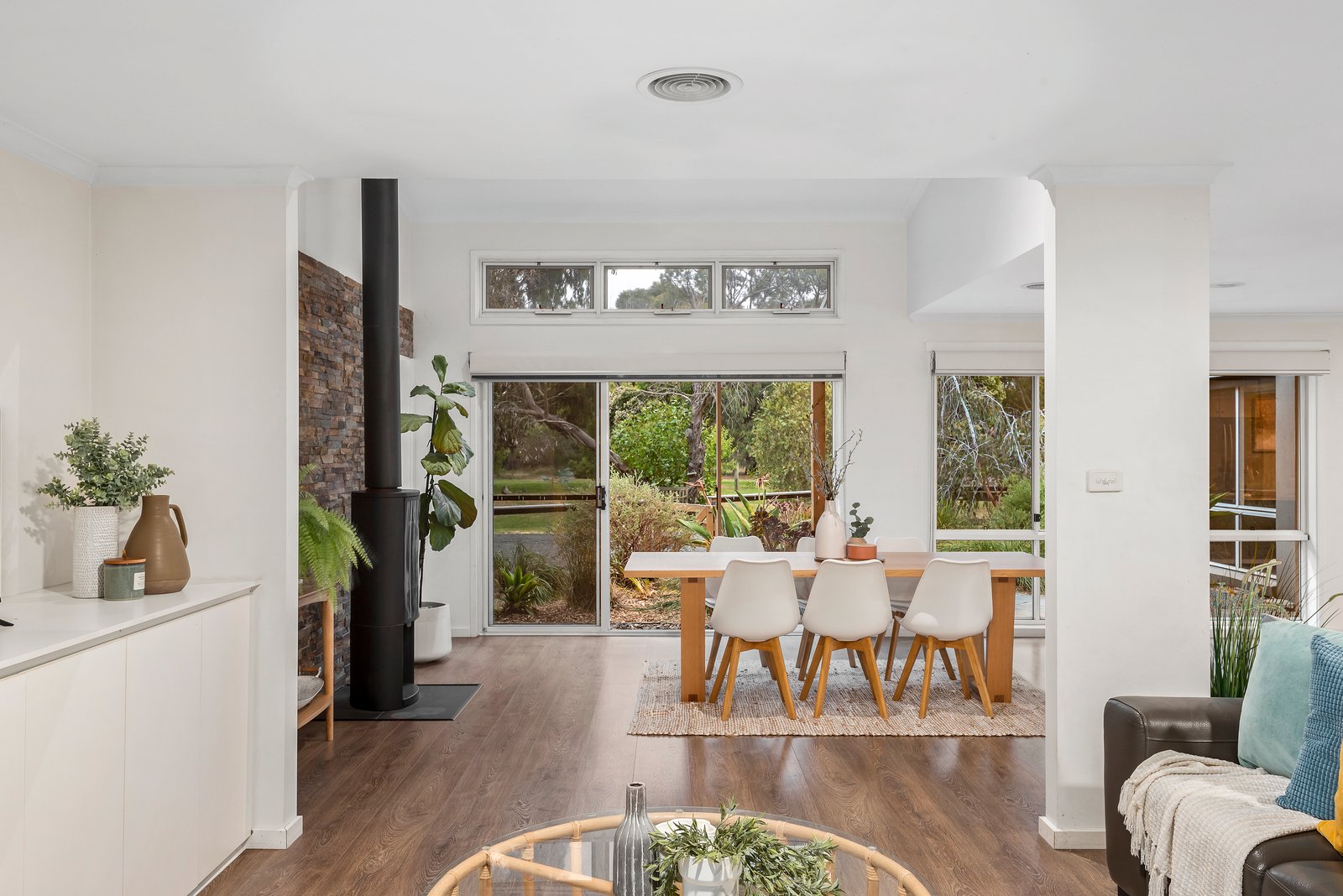 Property Gallery Thumbnail 11