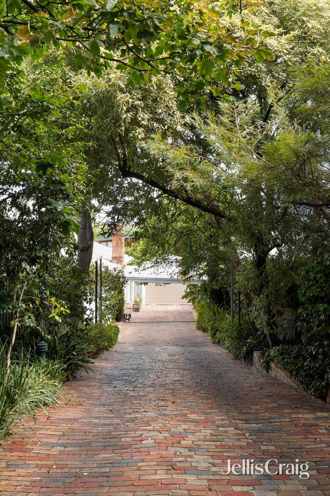 202 Clarke Street, Northcote image 2