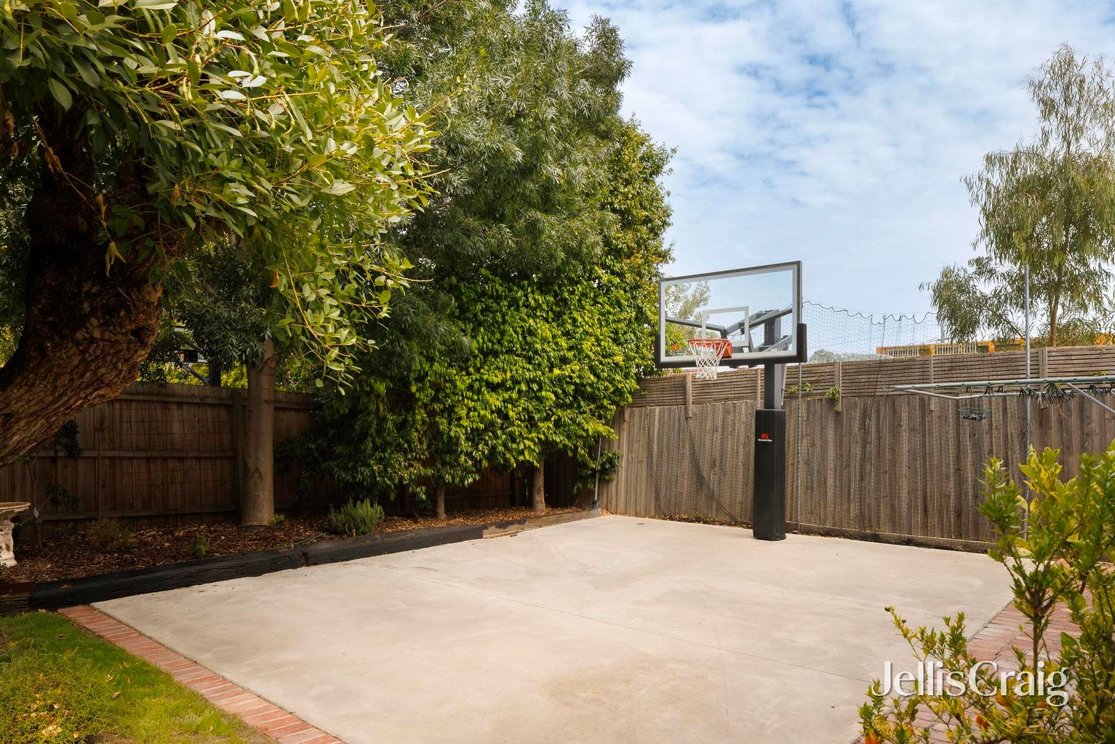 202 Clarke Street, Northcote image 9