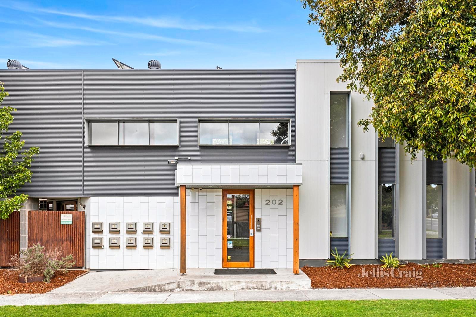202 Kilgour Street, Geelong image 1