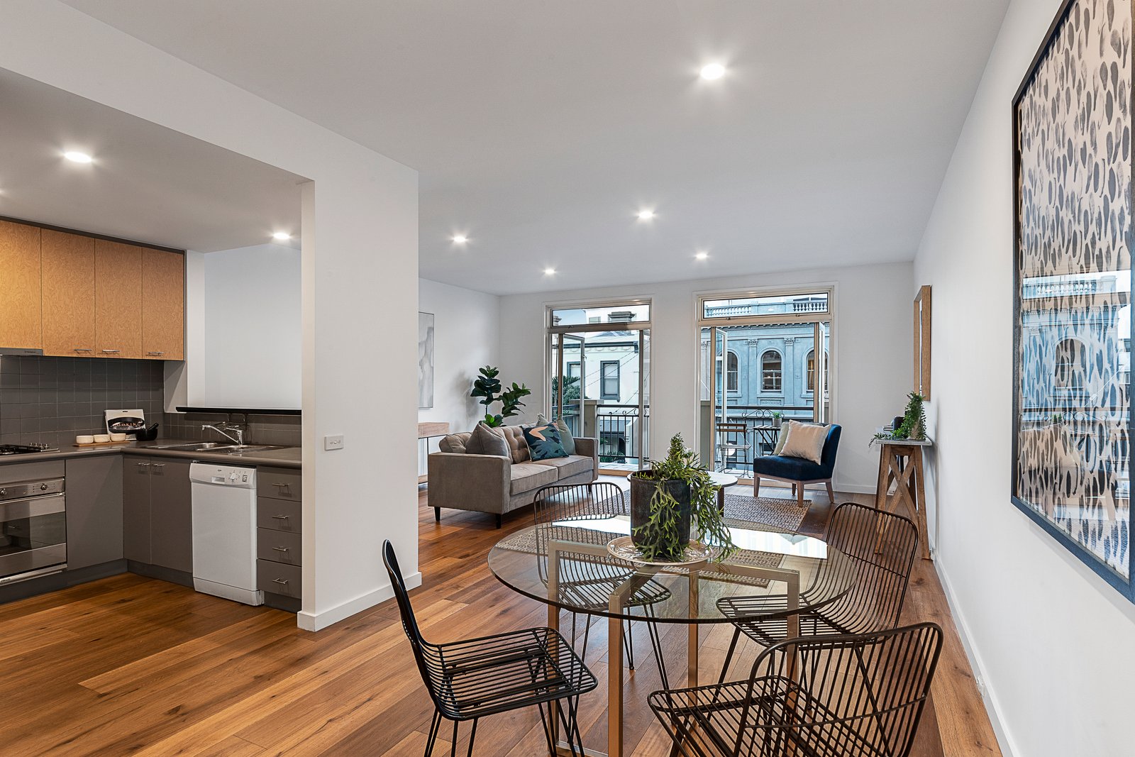 202/1 Stokes Street, Port Melbourne, VIC, 3207 RT Edgar