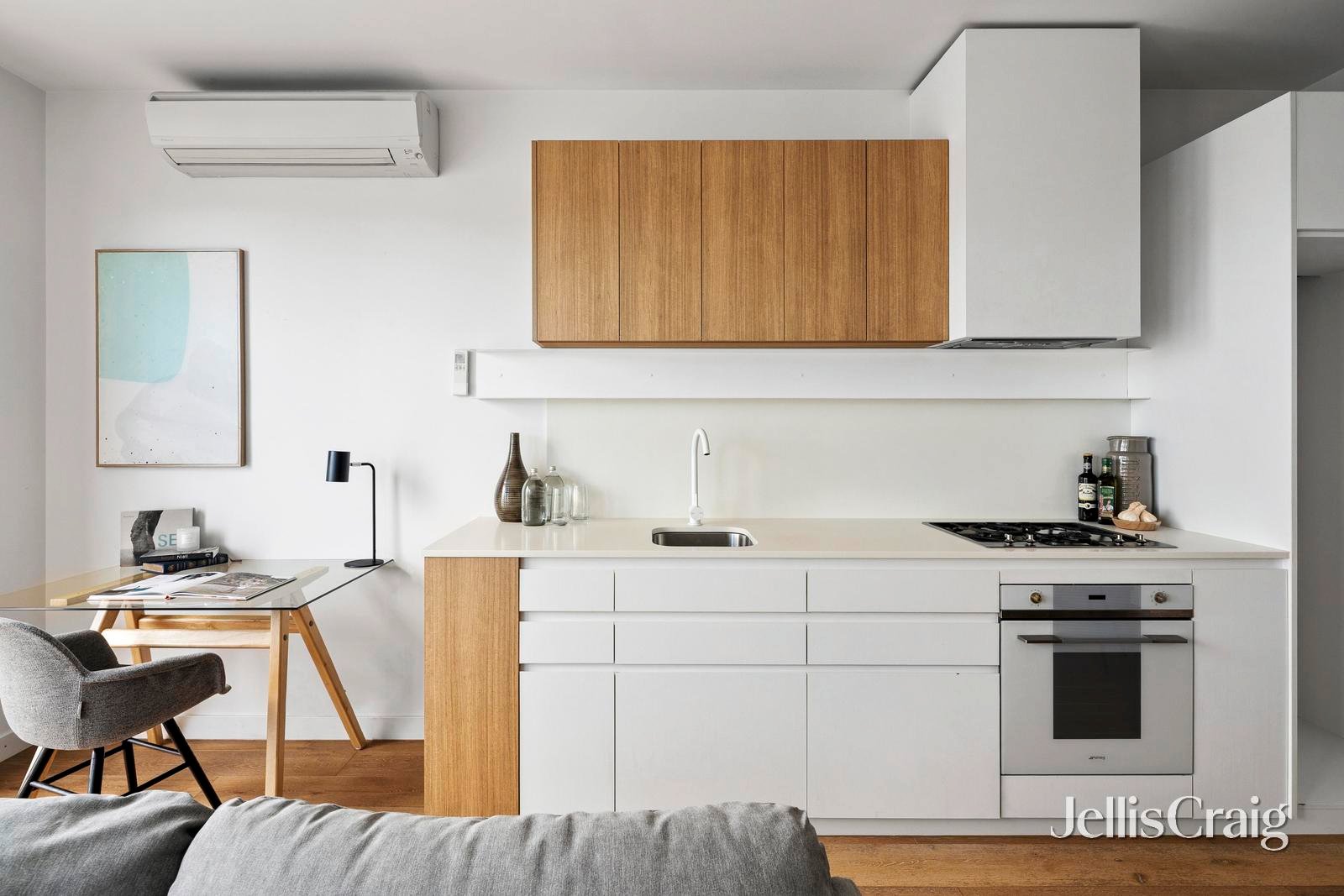 202/1044 Glen Huntly Road, Caulfield&nbsp;South image 3