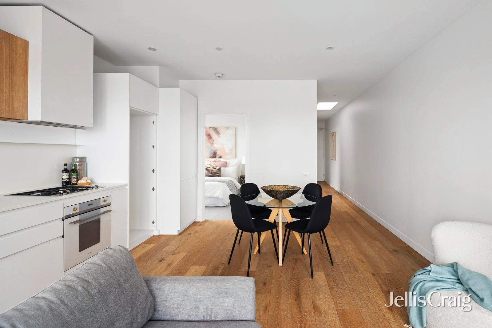 202/1044 Glen Huntly Road, Caulfield&nbsp;South image 4