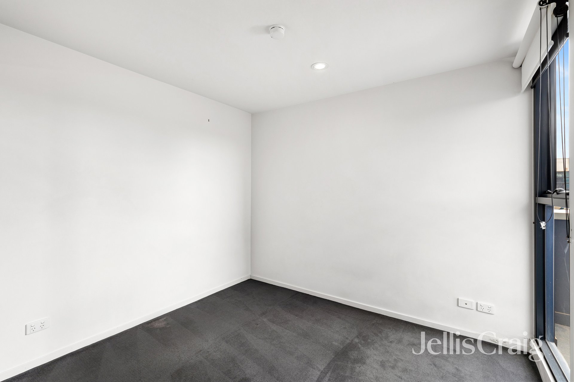 202/11 Copernicus Crescent, Bundoora image 7