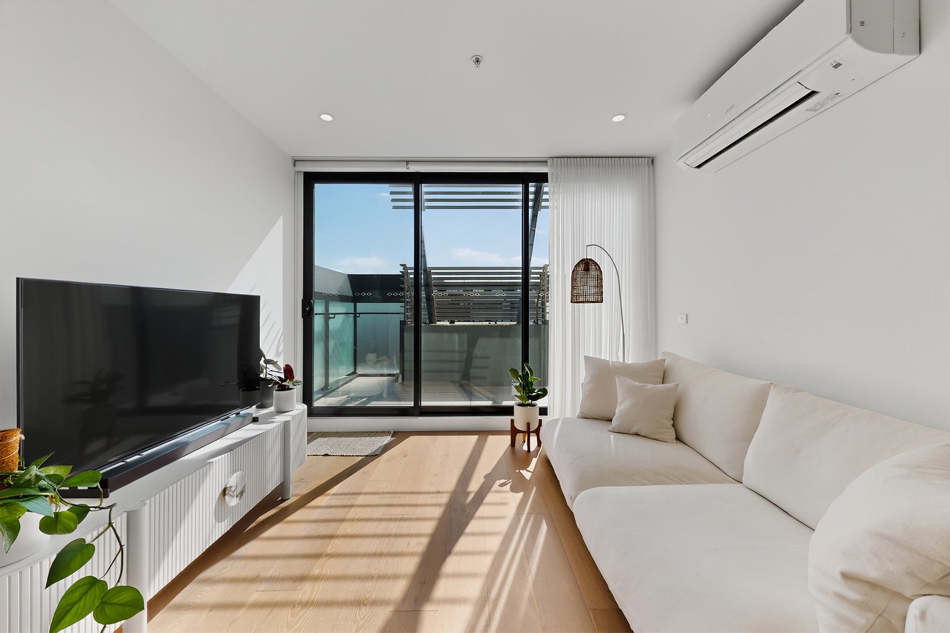202/1110 Dandenong Road, Carnegie image 7