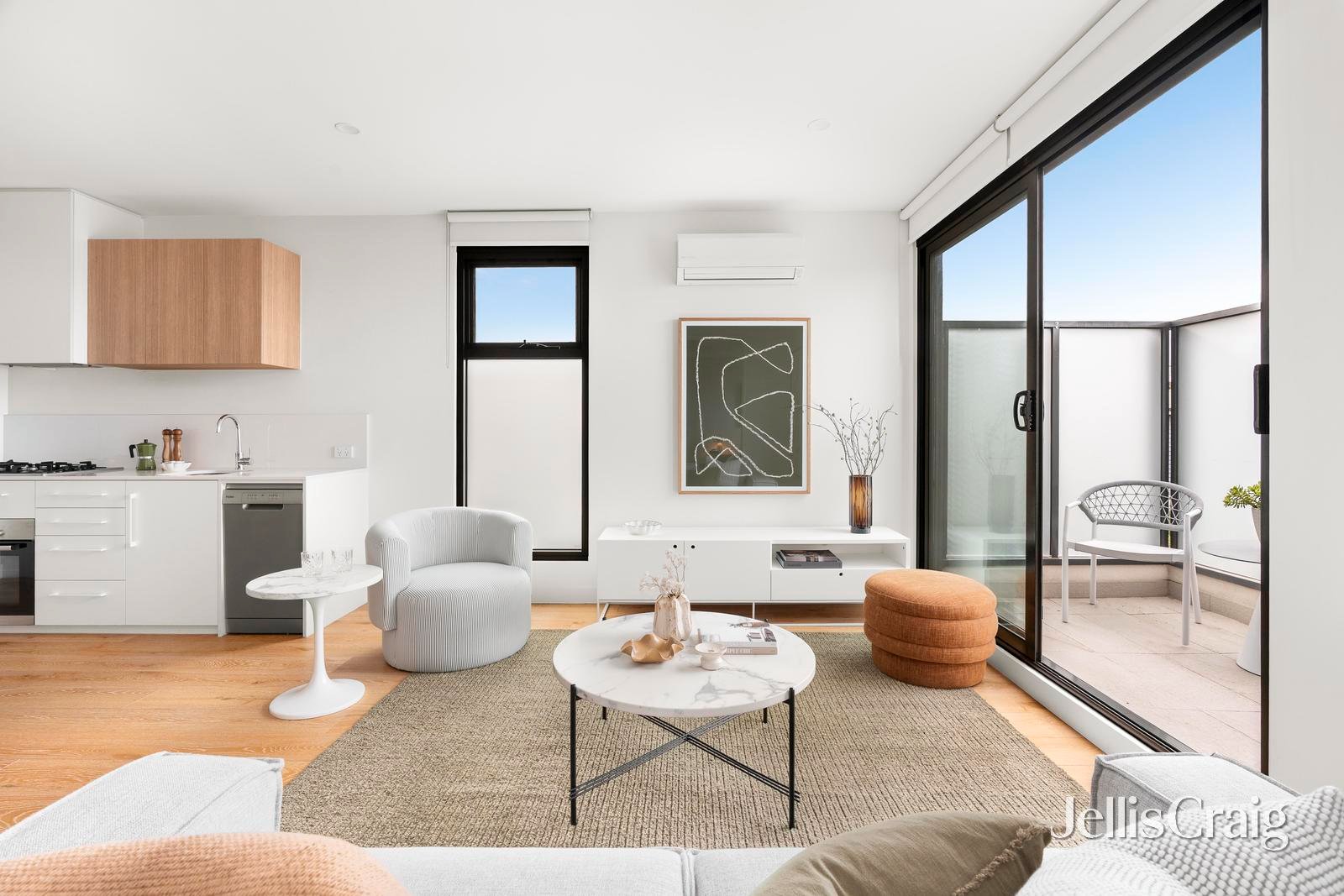 202/12 Major Street, Highett image 4