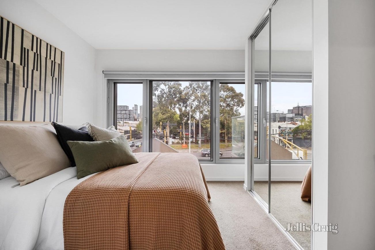 202/120 Gipps Street, Abbotsford image 5