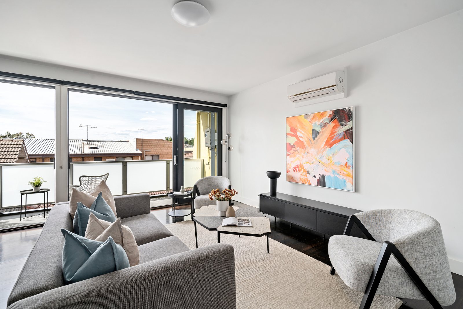 Property Gallery Thumbnail 2