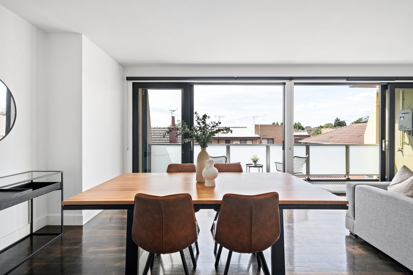 Property Gallery Thumbnail 4