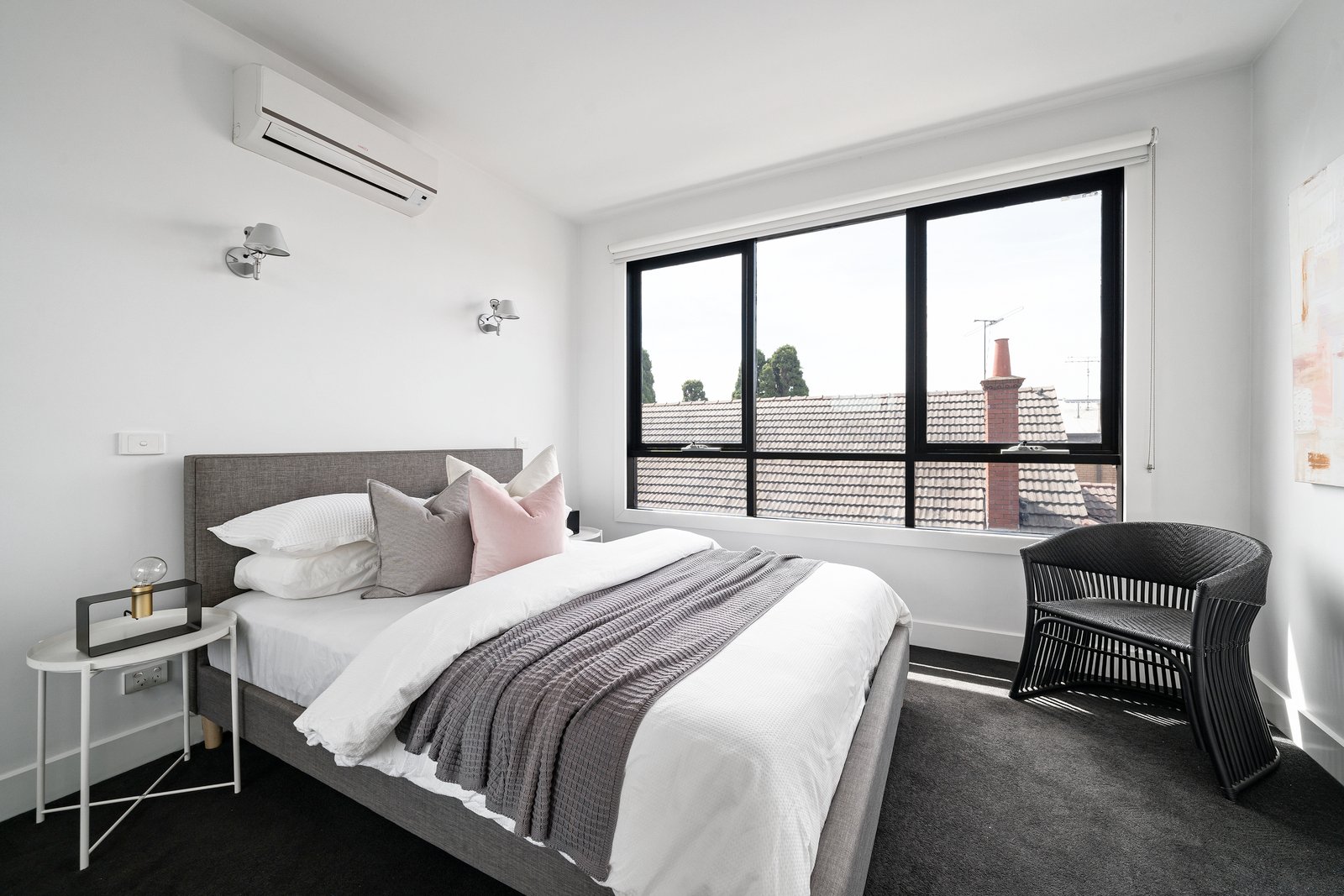 Property Gallery Thumbnail 6