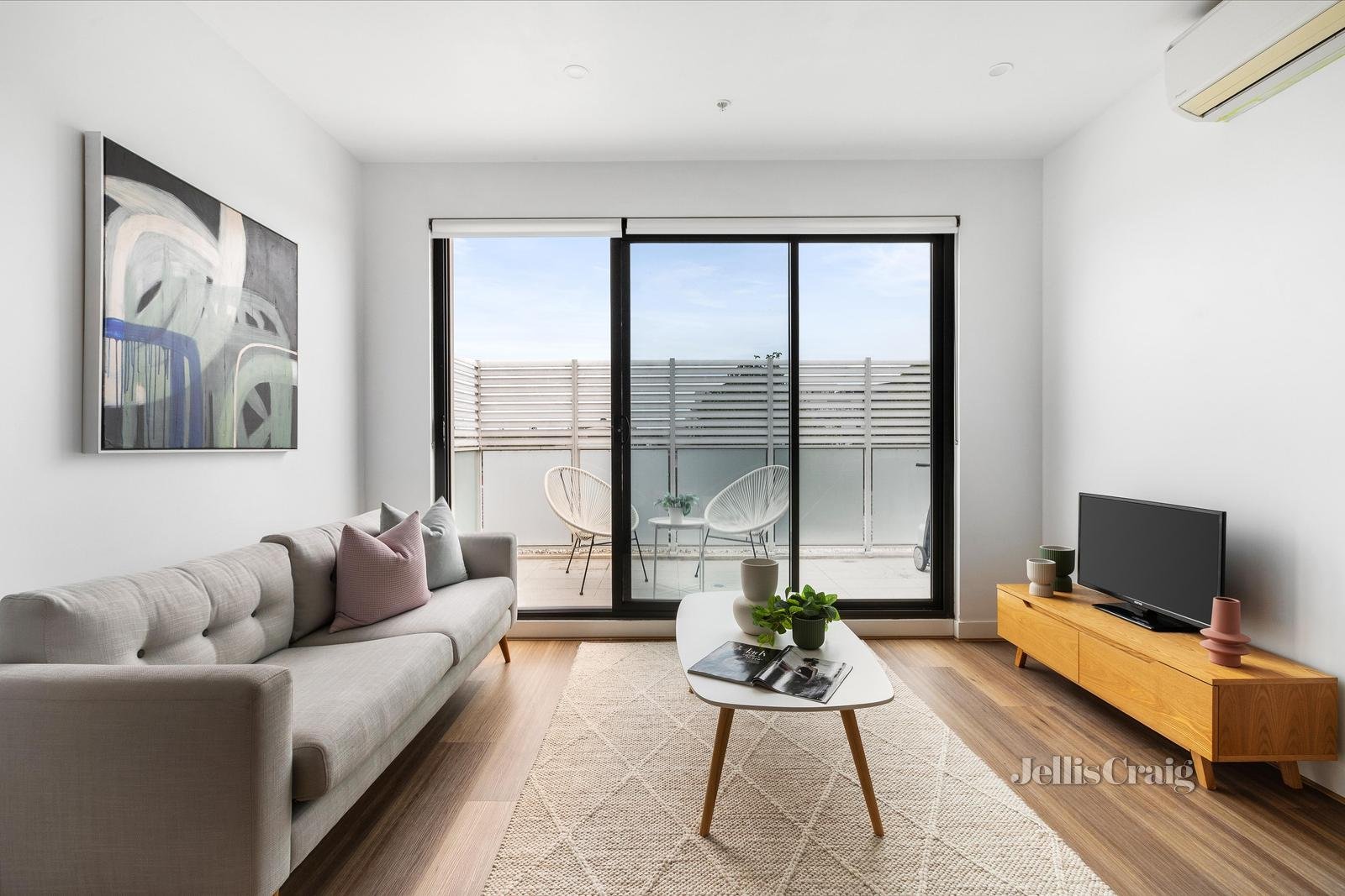 202/14 Maroona Road, Carnegie image 1