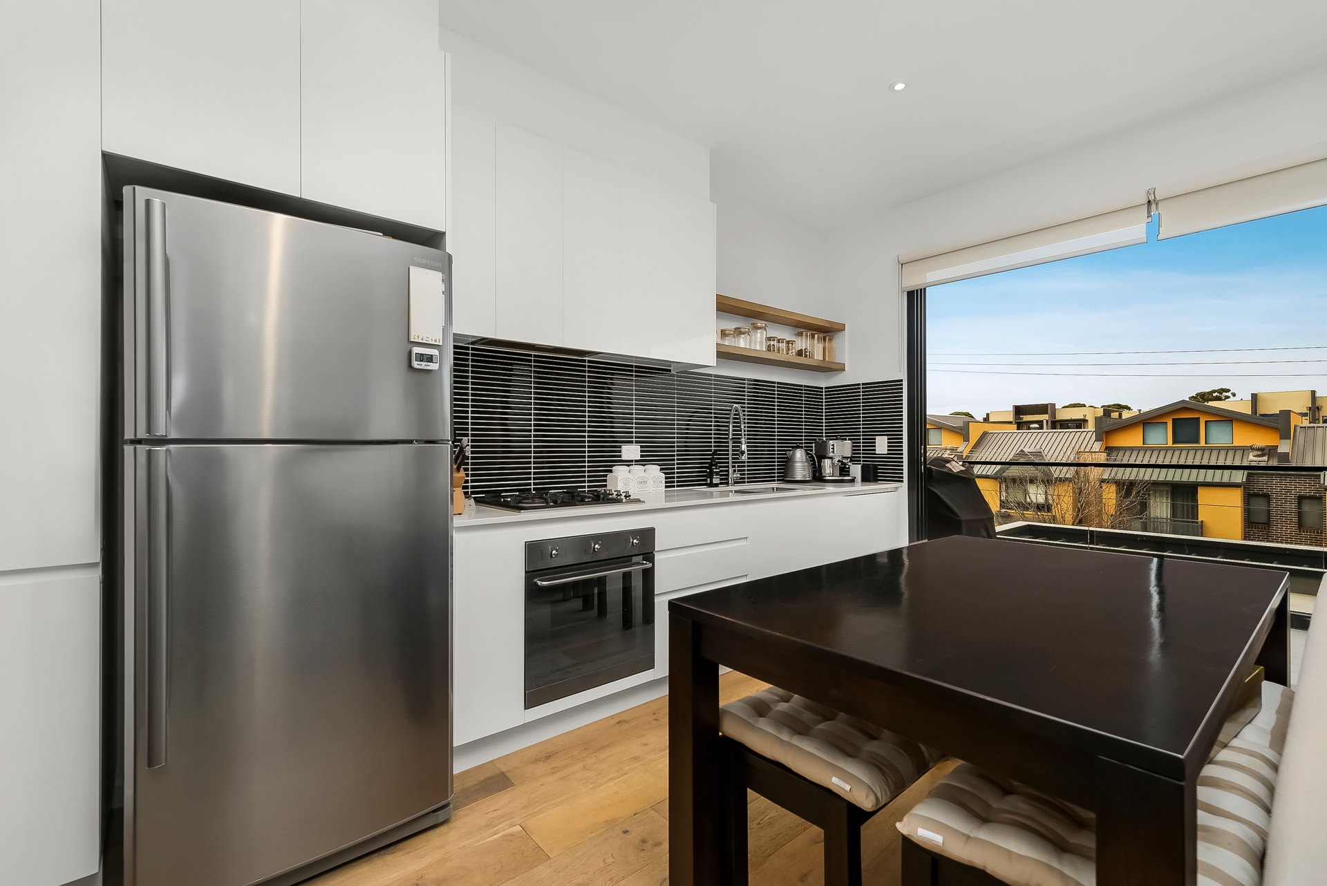 Property Gallery Thumbnail 3