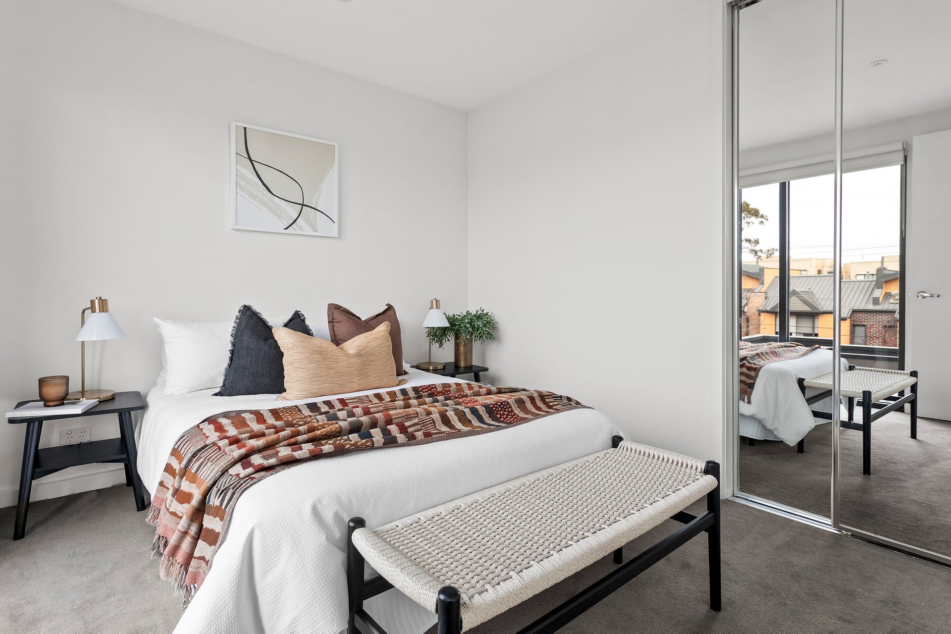 Property Gallery Thumbnail 6