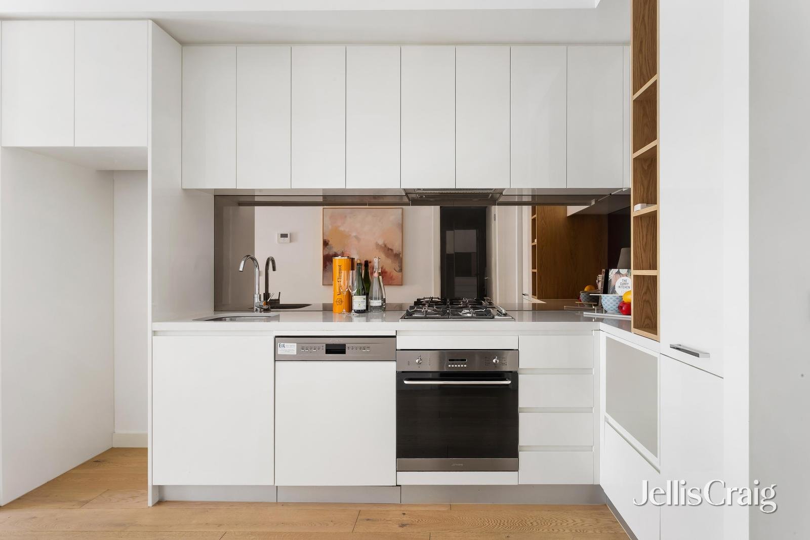 202/16 Bent Street, Bentleigh image 4