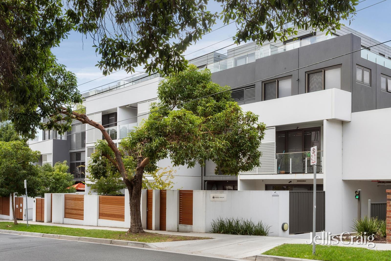 202/16 Bent Street, Bentleigh image 12