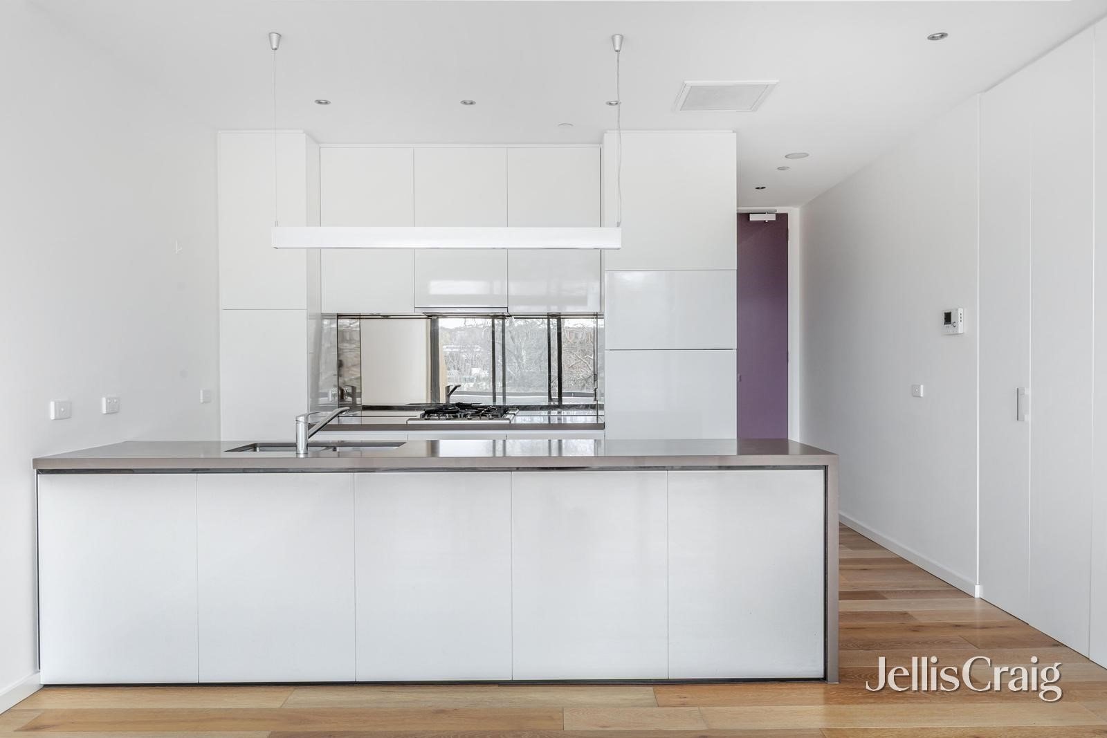 202/160 Union Road, Surrey&nbsp;Hills image 3