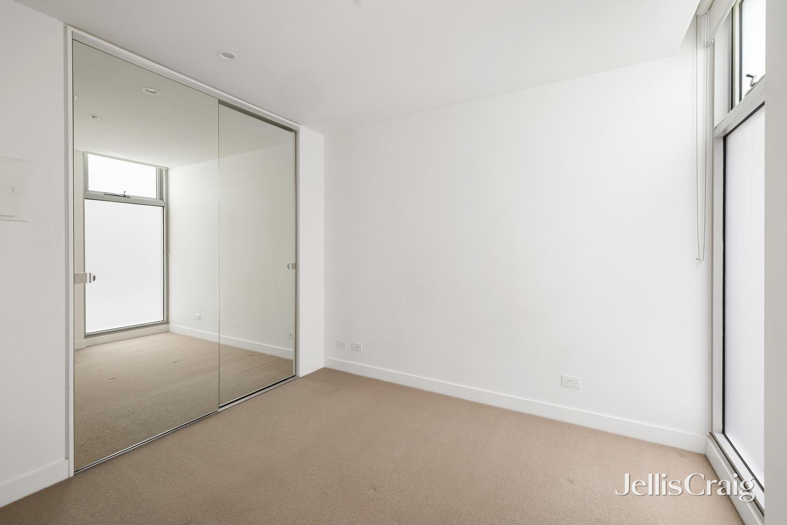 202/19-25 Nott Street, Port Melbourne image 4