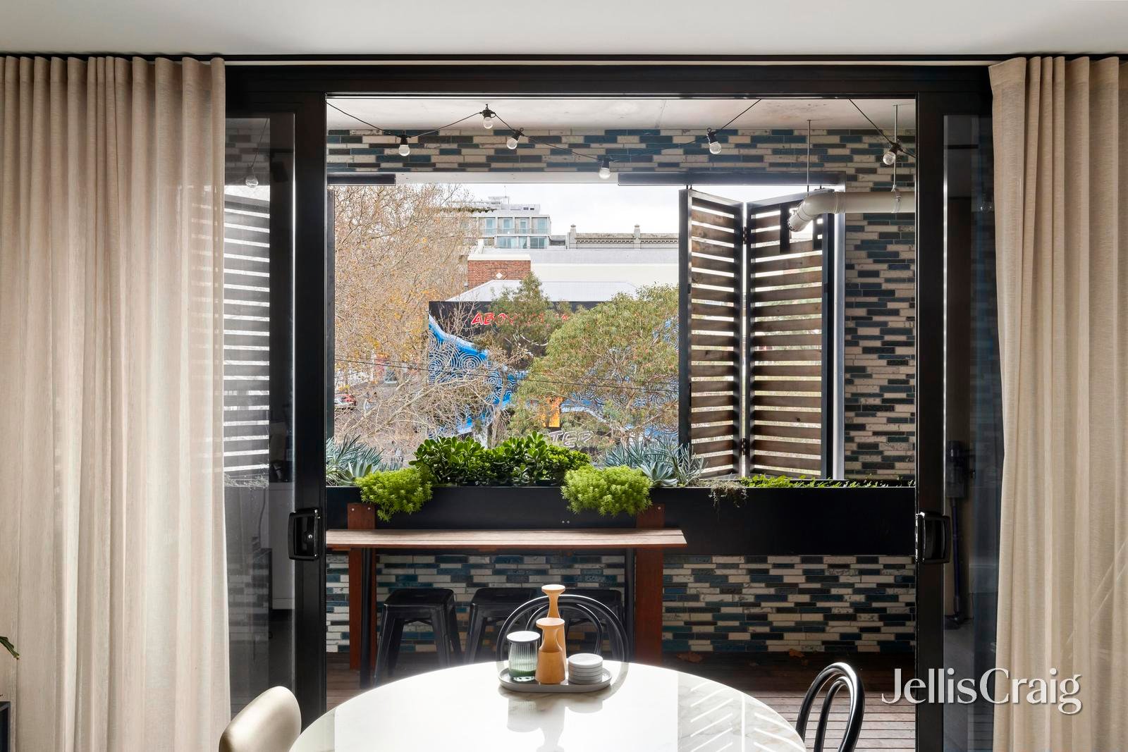 202/20 Peel Street, Collingwood image 5