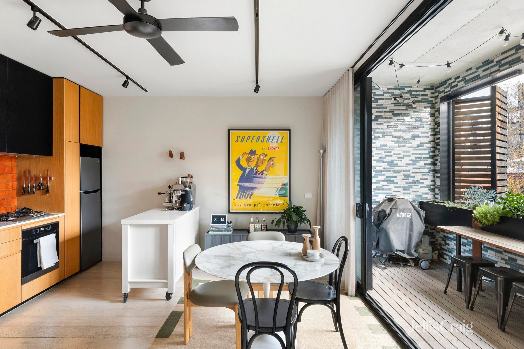 202/20 Peel Street, Collingwood image 2