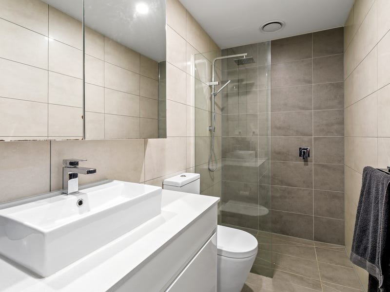 Property Gallery Thumbnail 8
