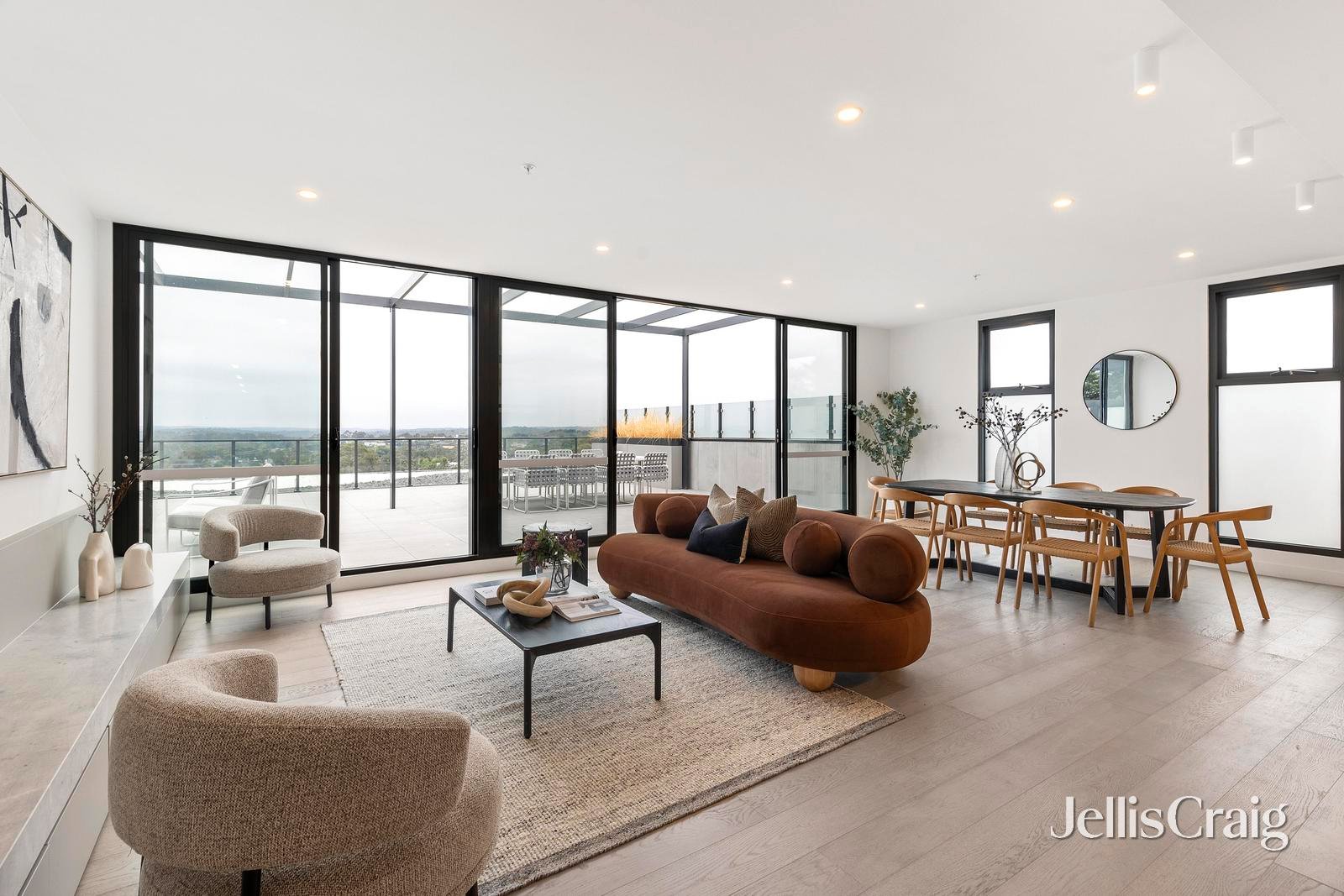 202/27-29 Serpells Road, Templestowe image 2