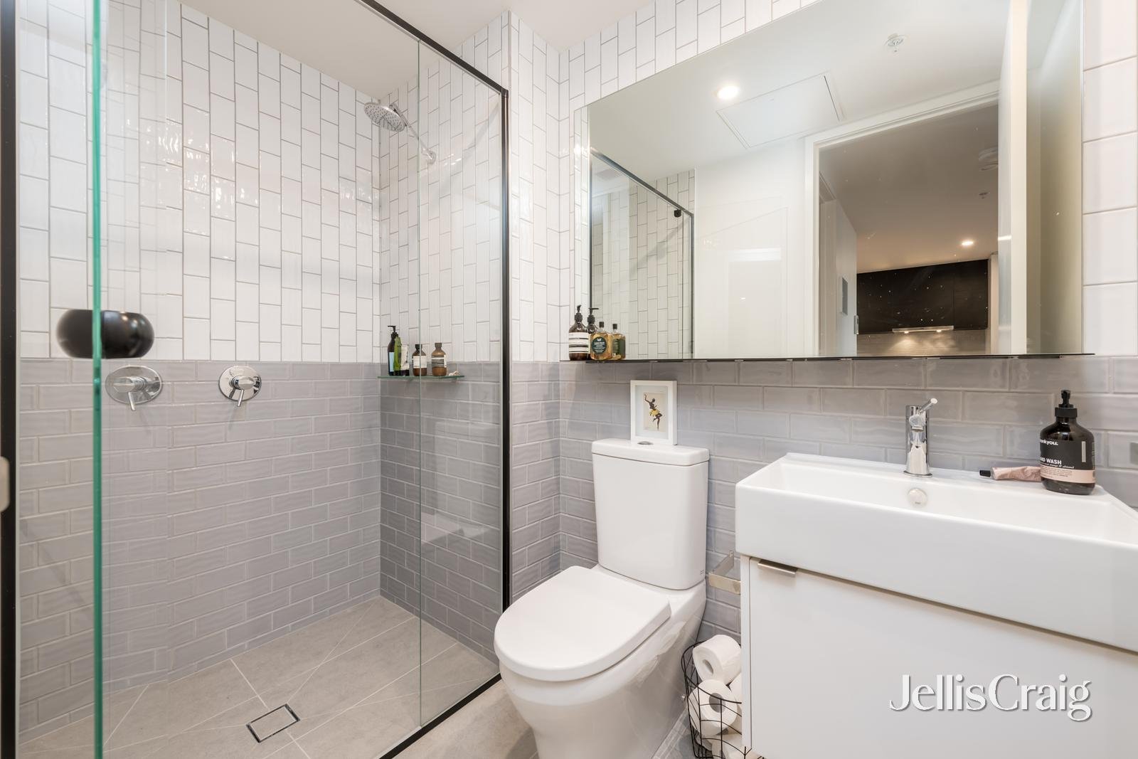 202/294 Lygon Street, Brunswick&nbsp;East image 5