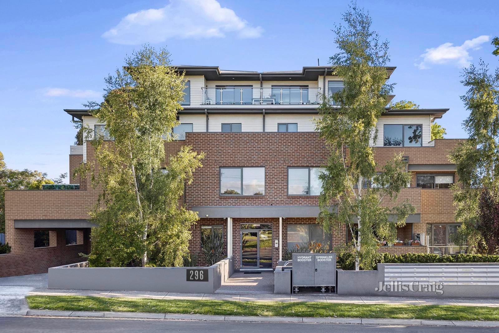 202/296 Mt Dandenong Road, Croydon image 1