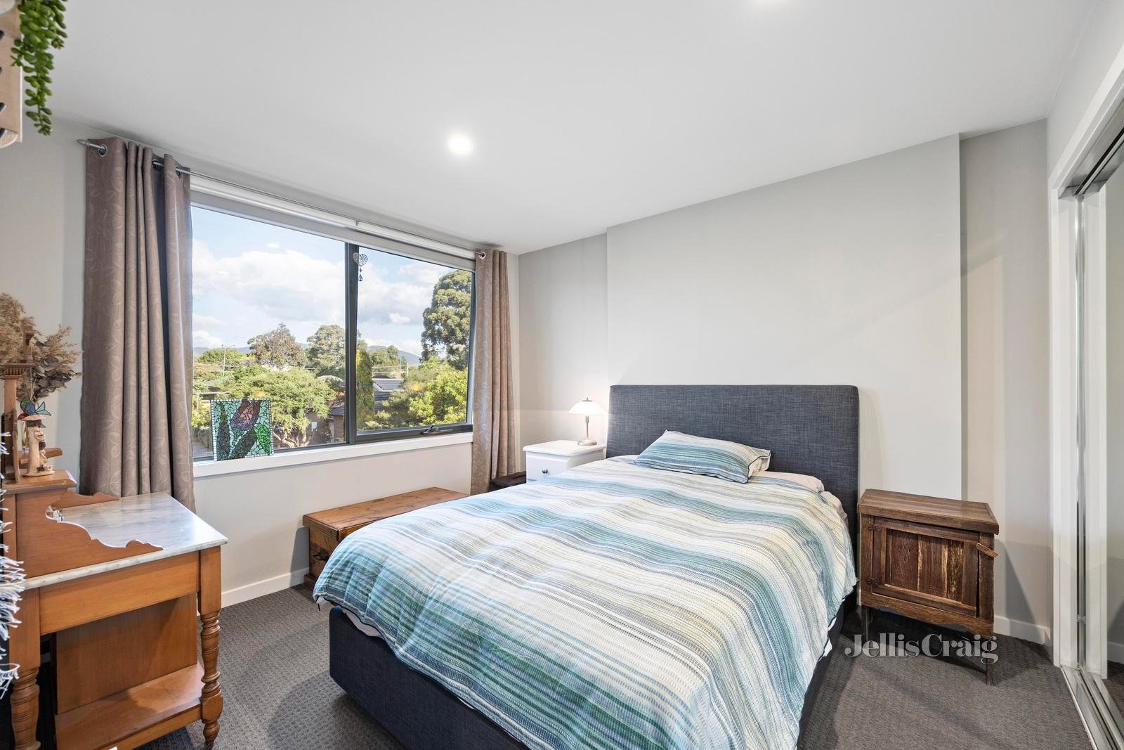 202/296 Mt Dandenong Road, Croydon image 5